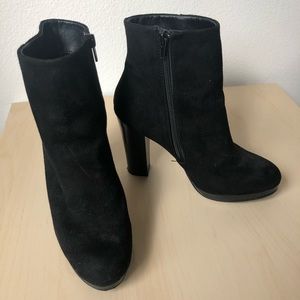 Suede Block-Heels Black Ankle Boots